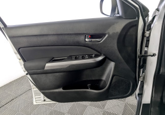 Подержанный автомобиль Suzuki Vitara 2021 года (19 фото)