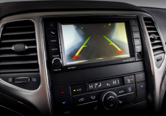 Подержанный автомобиль Jeep Grand Cherokee 2012 года (27 фото)