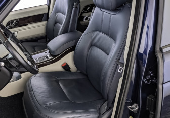 Подержанный автомобиль Land Rover Range Rover 2020 года (20 фото)