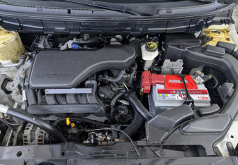 Подержанный автомобиль Nissan X-Trail 2017 года (11 фото)