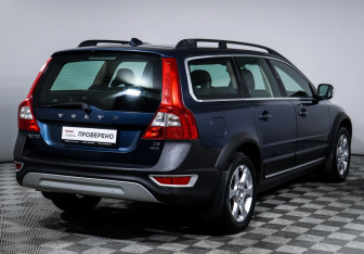 Подержанный автомобиль Volvo XC70 2008 года (5 фото)