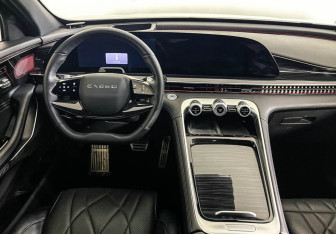 Подержанный автомобиль Exeed RX 2023 года (12 фото)