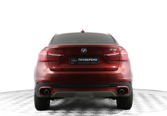 Подержанный автомобиль BMW X6 2014 года (6 фото)
