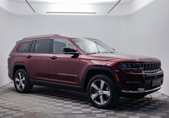 Подержанный автомобиль Jeep Grand Cherokee 2021 года (7 фото)