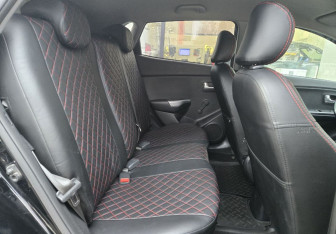 Подержанный автомобиль Kia Rio Hatchback 2016 года (11 фото)