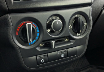 Подержанный автомобиль LADA (ВАЗ) Granta Sedan 2022 года (25 фото)