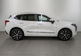 Подержанный автомобиль Haval Jolion 2021 года (4 фото)