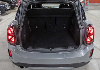 Подержанный автомобиль MINI Countryman 2020 года (10 фото)