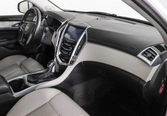 Подержанный автомобиль Cadillac SRX 2013 года (10 фото)