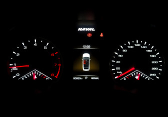 Подержанный автомобиль Haval Jolion 2023 года (12 фото)