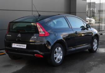 Подержанный автомобиль Citroen C4 Hatchback 2008 года (4 фото)