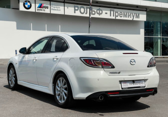 Подержанный автомобиль Mazda 6 Sedan 2010 года (7 фото)