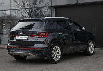 Подержанный автомобиль Jetta VS5 2023 года (5 фото)