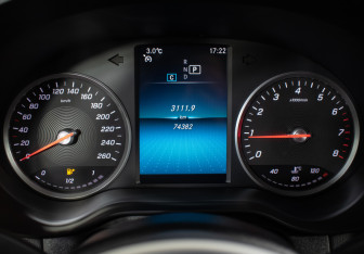 Подержанный автомобиль Mercedes-Benz GLC Coupe 2020 года (12 фото)