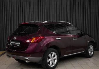 Подержанный автомобиль Nissan Murano Suv 2012 года (4 фото)