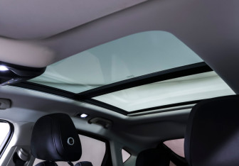 Подержанный автомобиль Geely Tugella 2022 года (16 фото)