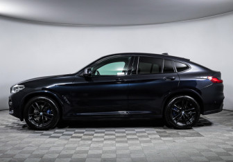 Подержанный автомобиль BMW X4 2019 года (8 фото)