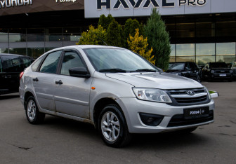 Подержанный автомобиль LADA (ВАЗ) Granta Liftback 2014 года (2 фото)
