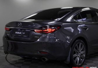 Подержанный автомобиль Mazda 6 Sedan 2020 года (26 фото)