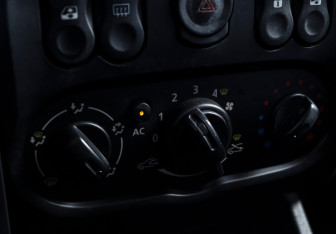 Подержанный автомобиль Nissan Almera Sedan 2015 года (13 фото)