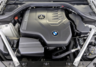 Подержанный автомобиль BMW Z4 Roadster 2019 года (9 фото)