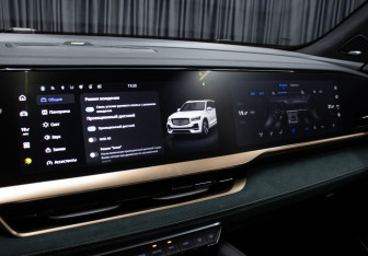 Подержанный автомобиль Geely Monjaro 2023 года (27 фото)