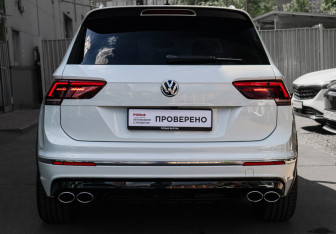 Подержанный автомобиль Volkswagen Tiguan 2018 года (5 фото)