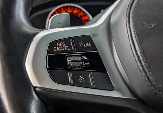 Подержанный автомобиль BMW X4 2021 года (28 фото)