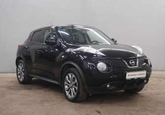 Подержанный автомобиль Nissan Juke 2012 года (3 фото)