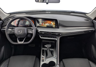 Подержанный автомобиль Changan CS35PLUS 2023 года (14 фото)