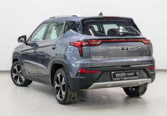 Подержанный автомобиль Москвич 3 2023 года (7 фото)