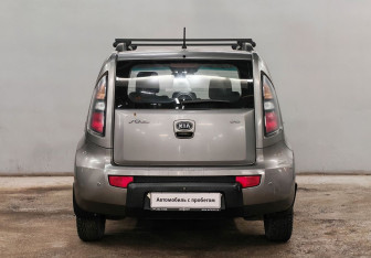 Подержанный автомобиль Kia Soul 2011 года (6 фото)