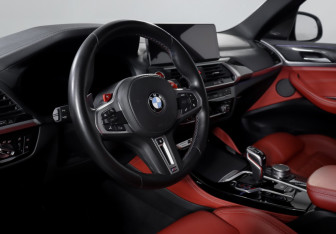 Подержанный автомобиль BMW X3 M 2019 года (14 фото)