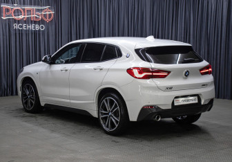 Подержанный автомобиль BMW X2 2019 года (7 фото)