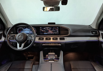 Подержанный автомобиль Mercedes-Benz GLE 2020 года (14 фото)