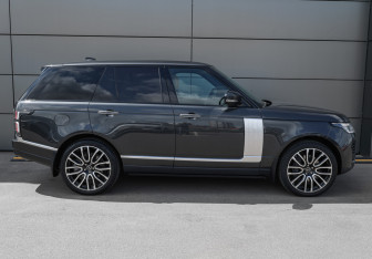 Подержанный автомобиль Land Rover Range Rover 2019 года (4 фото)