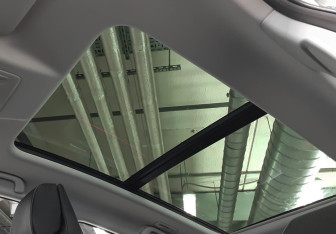 Подержанный автомобиль Changan UNI-K 2023 года (22 фото)