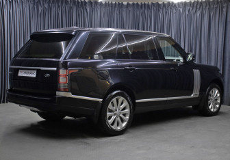 Подержанный автомобиль Land Rover Range Rover 2015 года (5 фото)