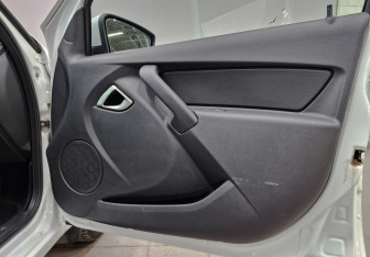 Подержанный автомобиль LADA (ВАЗ) Granta Sedan 2022 года (25 фото)