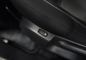 Подержанный автомобиль Renault Sandero 2020 года (12 фото)