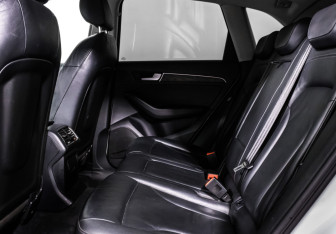 Подержанный автомобиль Audi Q5 2013 года (11 фото)