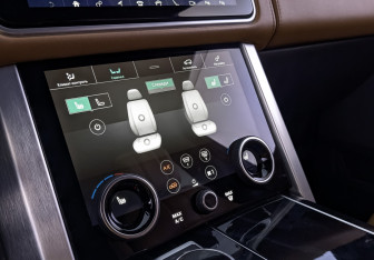 Подержанный автомобиль Land Rover Range Rover 2020 года (27 фото)