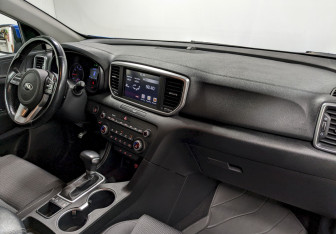 Подержанный автомобиль Kia Sportage 2020 года (19 фото)