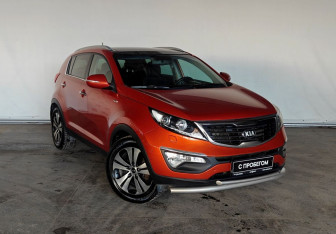 Подержанный автомобиль Kia Sportage 2013 года (3 фото)