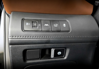 Подержанный автомобиль Hyundai Santa Fe 2022 года (29 фото)