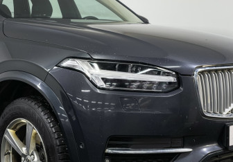 Подержанный автомобиль Volvo XC90 2016 года (15 фото)