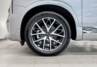 Новый GAC GS8 2025 (7 фото)