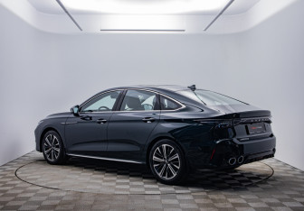 Подержанный автомобиль Chery Arrizo 8 2023 года (7 фото)