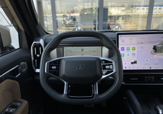 Подержанный автомобиль Jetour T2 2024 года (14 фото)