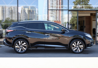 Подержанный автомобиль Nissan Murano Suv 2020 года (4 фото)